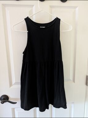 Old Navy Black Sleeveless Maternity Top